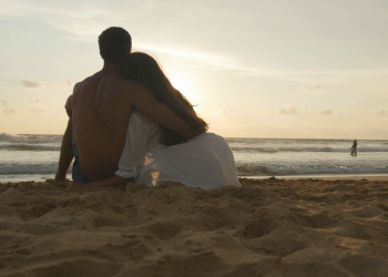 Nghe nhạc: bài hát Biển Tình (Lam Phương)