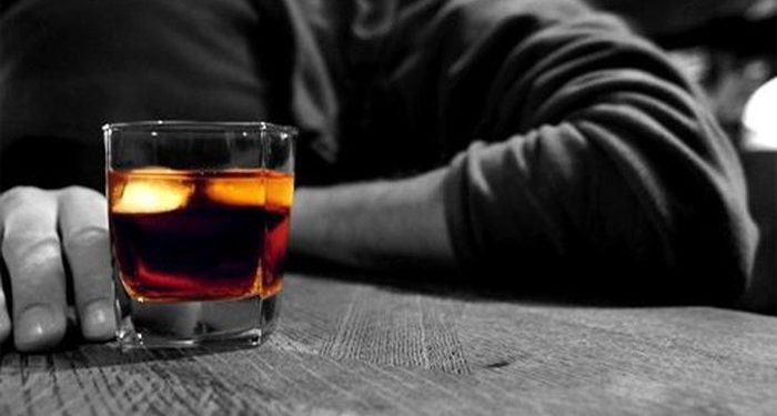 Cảm xúc về ca khúc “Buồn như ly rượᴜ đầy…” của nhạc sĩ Y Vân, thơ Tạ Ký