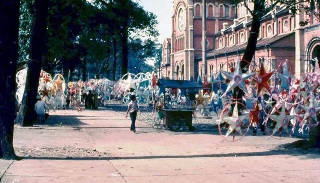 Những chuyện tình trong các bài nhạc Giáng Sinh nổi tiếng trước năm 75