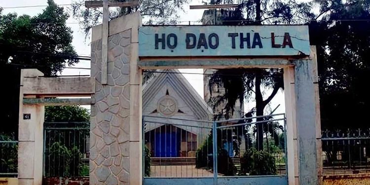 Câu chuyện bi thương của tác giả “Tha La Xóm Đạo”