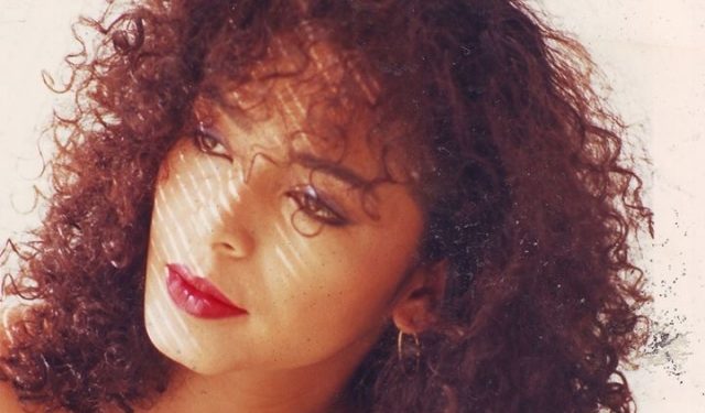 Julie – Tiếng hát liêu trai đầy mê hoặc