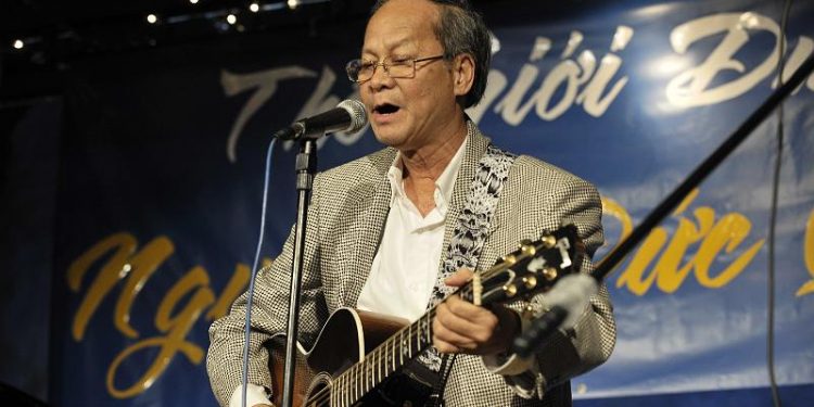 Dòng nhạc du ca của nhạc sĩ Nguyễn Đức Quang và ca khúc “Việt Nam Quê Hương Ngạo Nghễ”