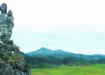 Cảm xúc âm nhạc: Ai Xuôi Vạn Lý