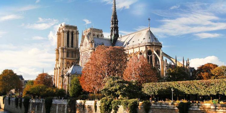 Có một thế hệ người Việt yêu mến nước Pháp qua thơ ca và âm nhạc