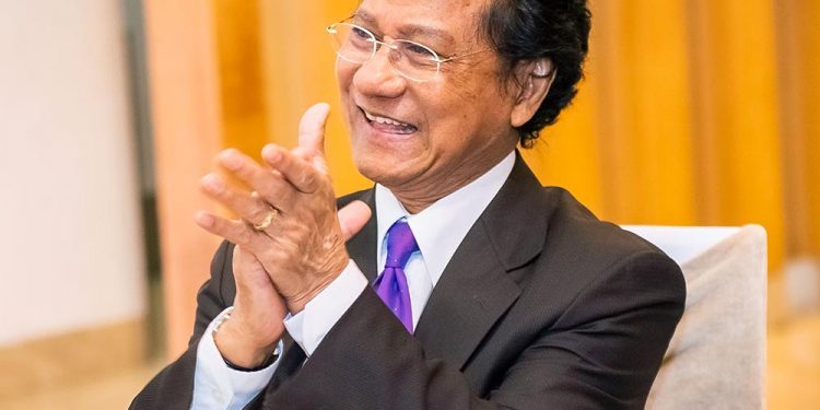 Hình ảnh “xưa và nay” của các ca sĩ nhạc vàng nổi tiếng trước 1975 (Phần 1)