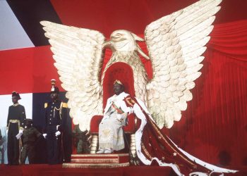 Câu chuyện ly kỳ về cô công chúa Châu Phi làm công nhân bốc vác ở Sài Gòn trước 1975