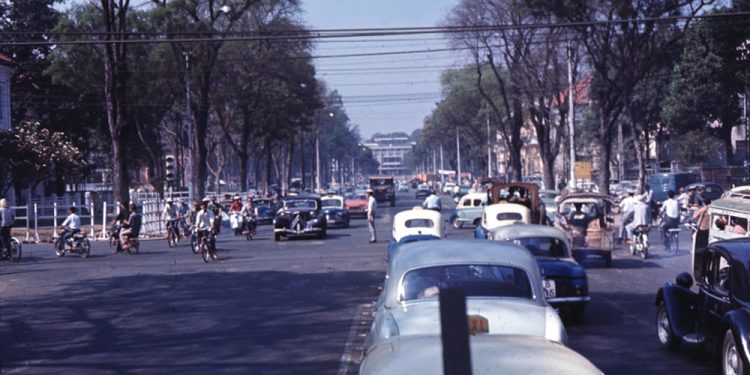 30 tấm ảnh màu đẹp nhất của đường phố Saigon thập niên 1960 (phần 4)