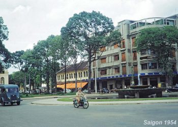 Ảnh màu hiếm về đường phố Sài Gòn năm 1954