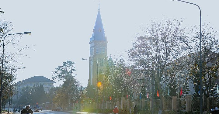 Đà Lạt – Những người muôn năm cũ…