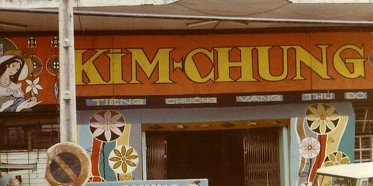 Huyền thoại về đoàn Kim Chung nức tiếng của Sài Gòn – Chia đôi gánh hát, kẻ Bắc người Nam