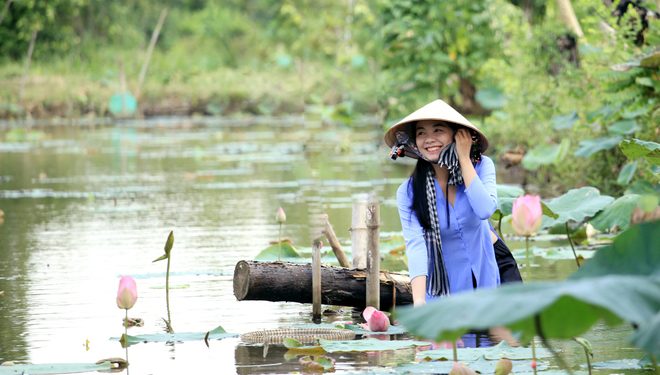 Nguồn gốc của danh xưng Qua và Bậu: “Qua không thương Bậu, Bậu đừng thương Qua”