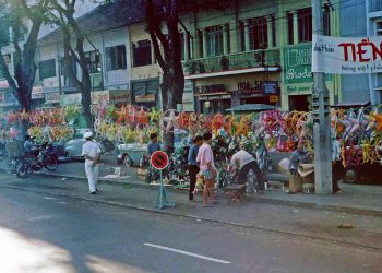 Hoài niệm mùa Giáng Sinh xưa của một người tha hương