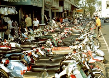 Xe máy Honda tại miền Nam 50 năm trước