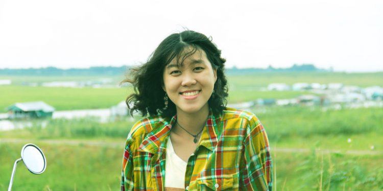 Đôi điều về giọng ca trẻ Hoàng Trang đang gây xôn xao với các ca khúc Da Vàng