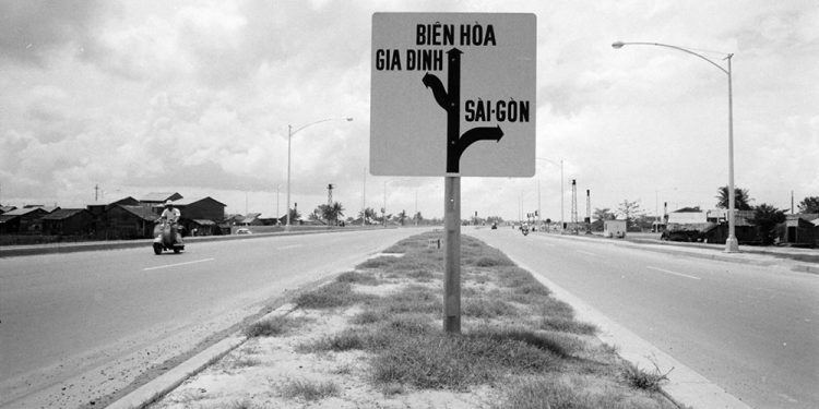 Thông tin và hình ảnh của Ngã Tư Hàng Sanh (Sài Gòn) trước năm 1975