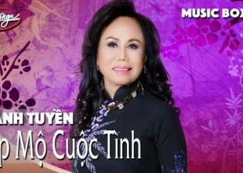 Fan hâm mộ thích thú khi nghe Thanh Tuyền hát “Đắp Mộ Cuộc Tình” trên Music Box