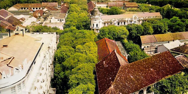 Sài Gòn thập niên 1950 tuyệt đẹp qua những tấm ảnh phục chế màu