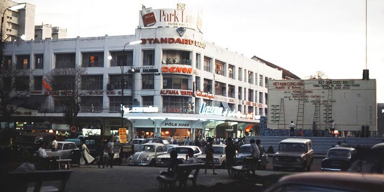 20 tấm ảnh màu đẹp và sắc nét nhất của đường phố Saigon trước 1975 (phần 7)